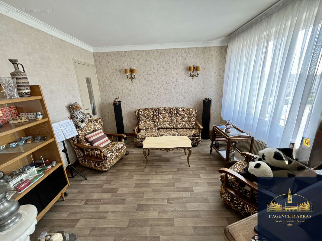 Appartement à ACHICOURT