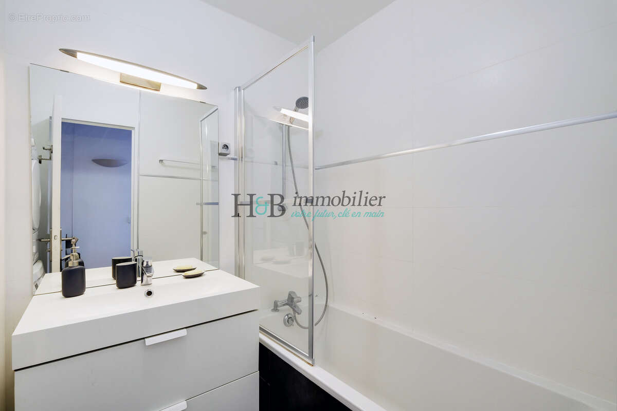 Appartement à PARIS-11E