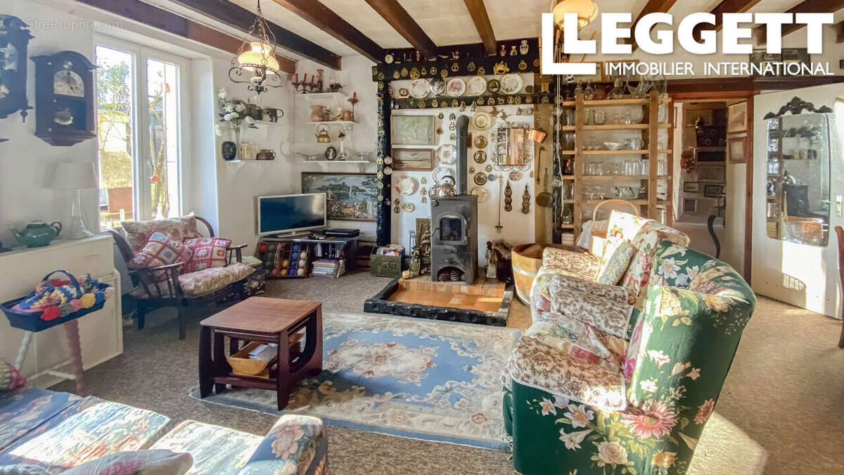 Charmante ferme de 4 chambres avec grande grange et vue fabuleuse sur la campagne - photo 6