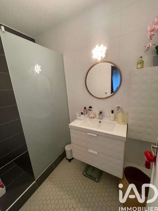 Photo 9 - Appartement à NIMES