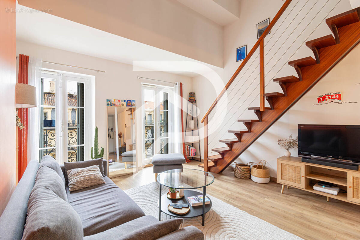 Appartement à MARSEILLE-2E