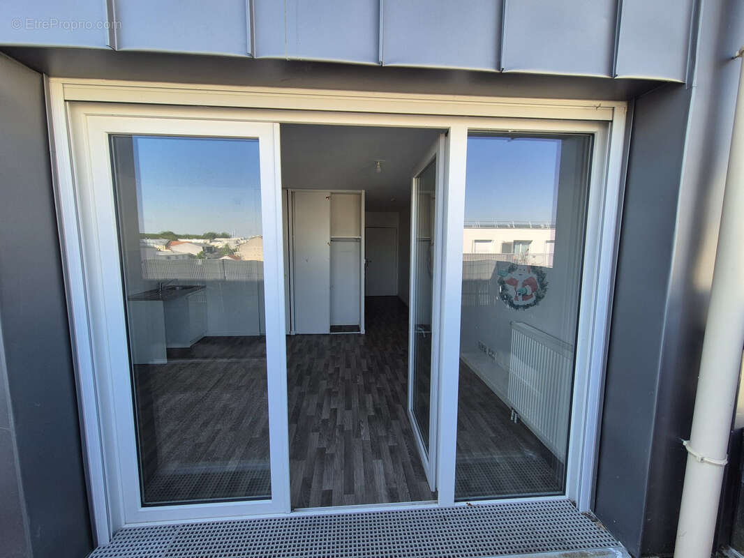 T2 de 46.6m2 - Terrasse de +13m2- Villepinte Vert Galant - photo 3