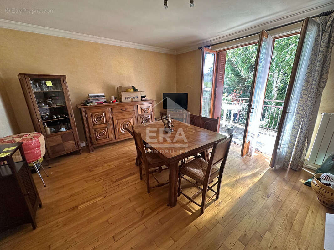 Maison à SARTROUVILLE