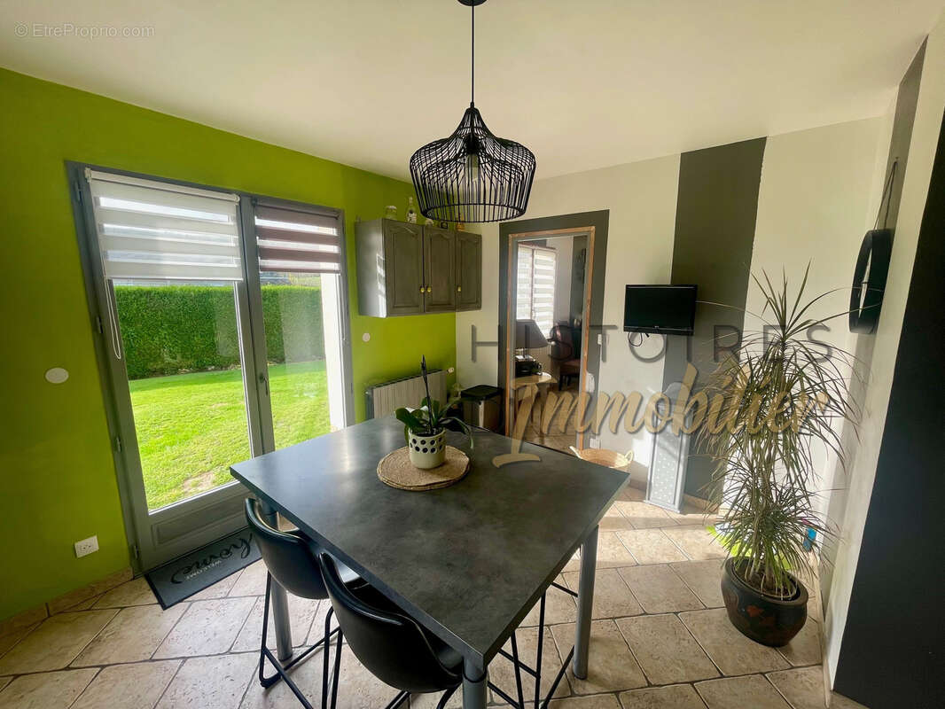 Maison à DAMPIERRE-SAINT-NICOLAS