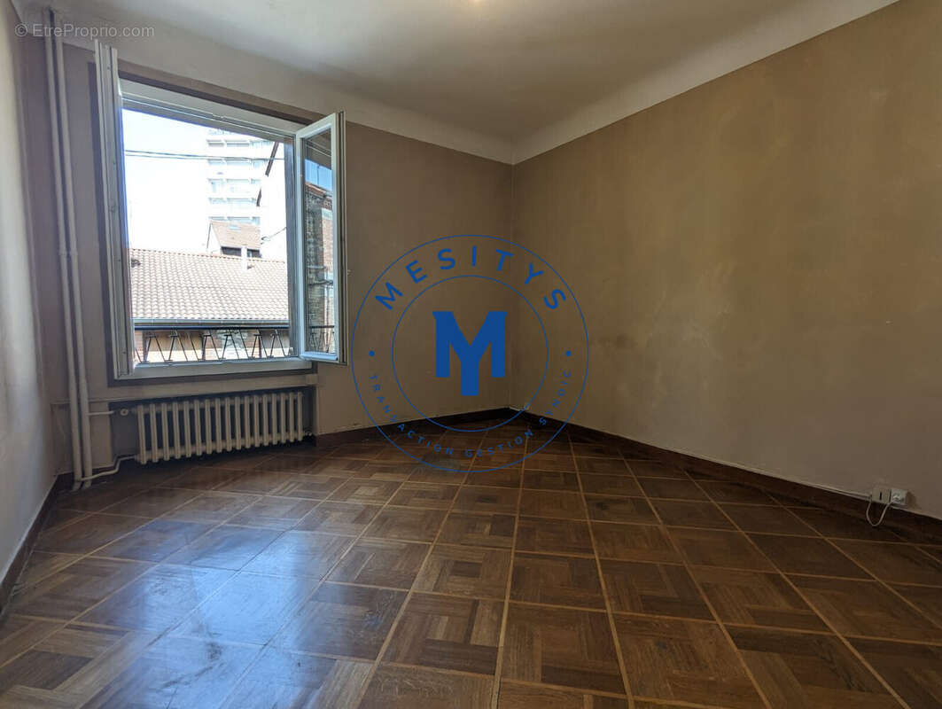 Appartement à FIRMINY