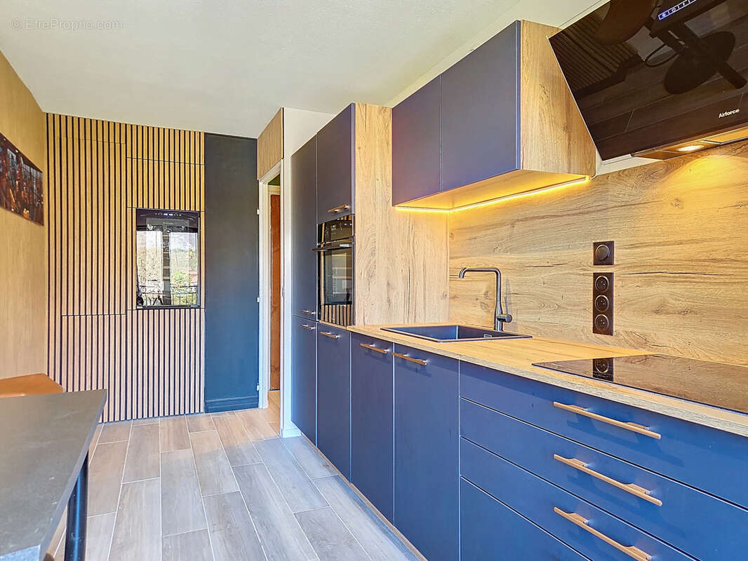 Appartement à SAINT-ISMIER