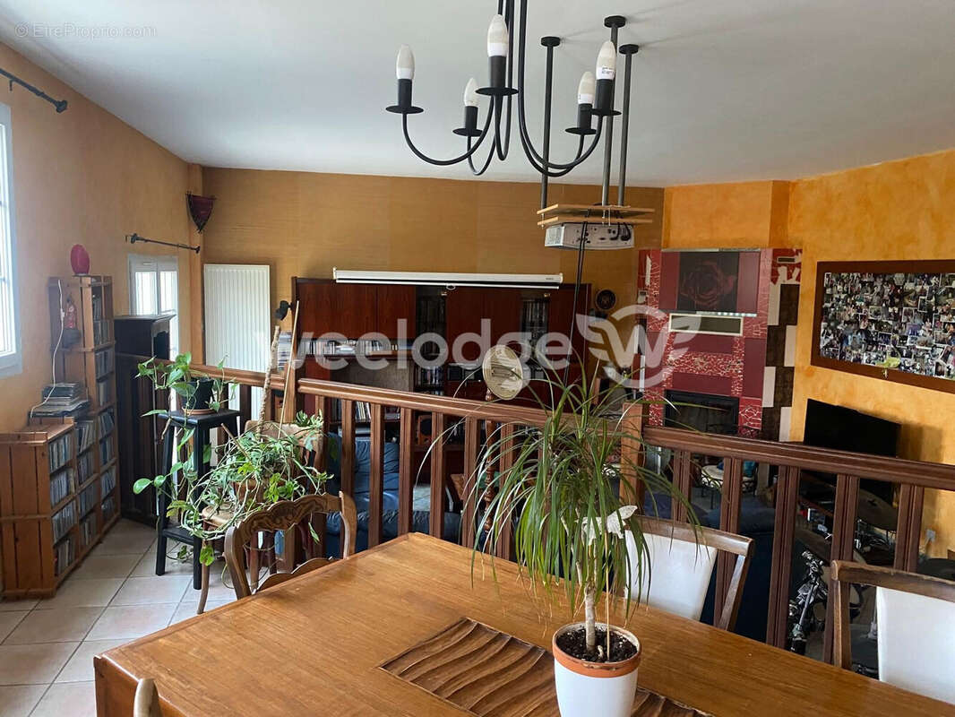 Maison à COURDIMANCHE