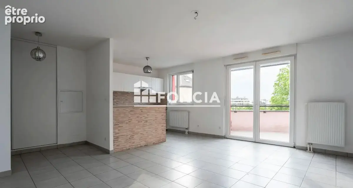 Exclusivite foncia - trois pieces en dernier etage avec terrasse - photo 9