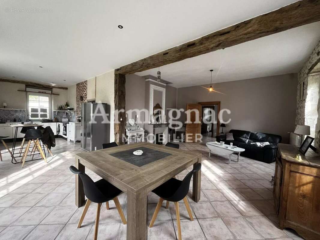 Maison de caractère rénovée - photo 6