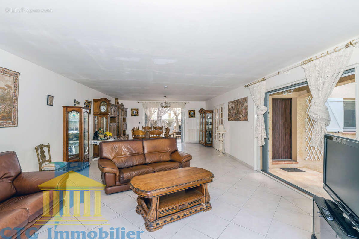 Maison à MARSEILLE-8E