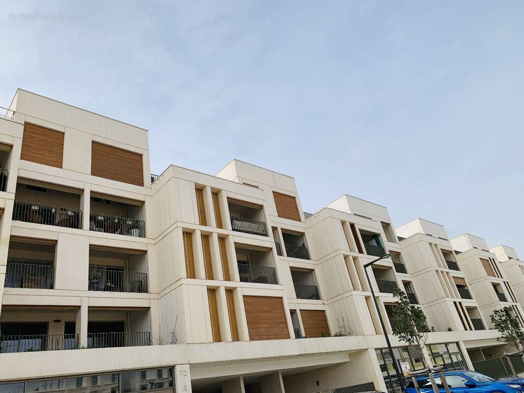 Appartement à MAUGUIO