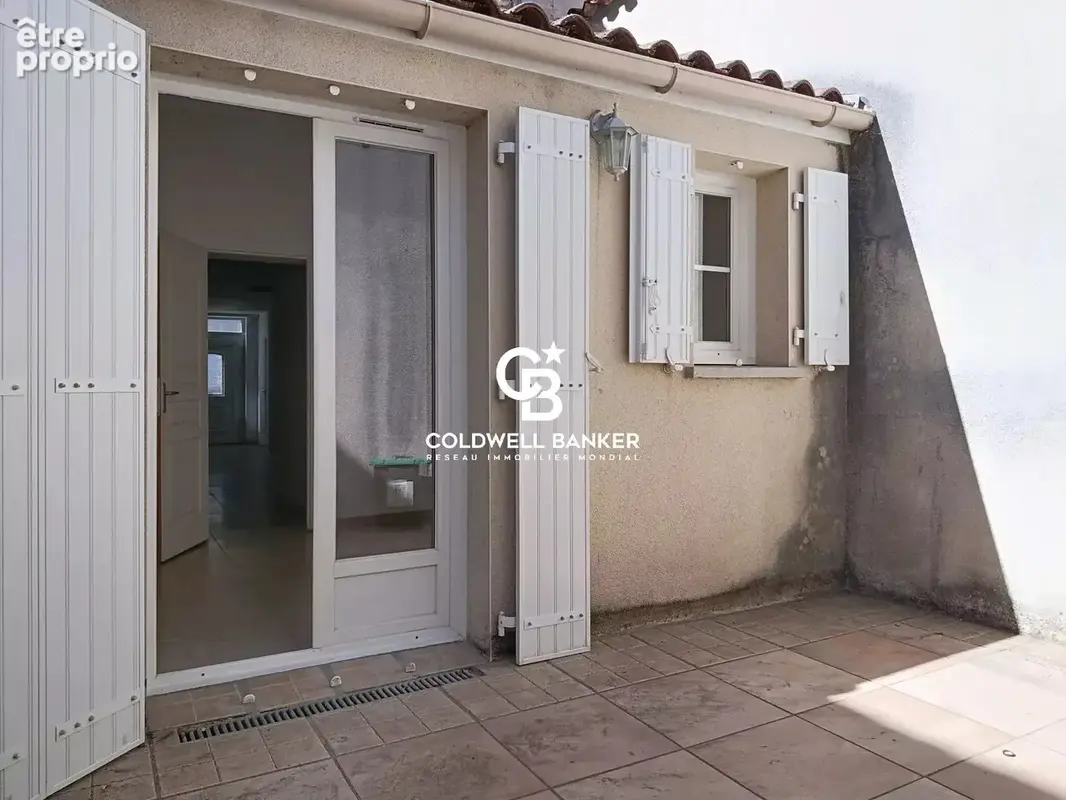 À vendre à Cognac — Charmante maison de ville, idéal premier achat ou investissement locatif ! - photo 7