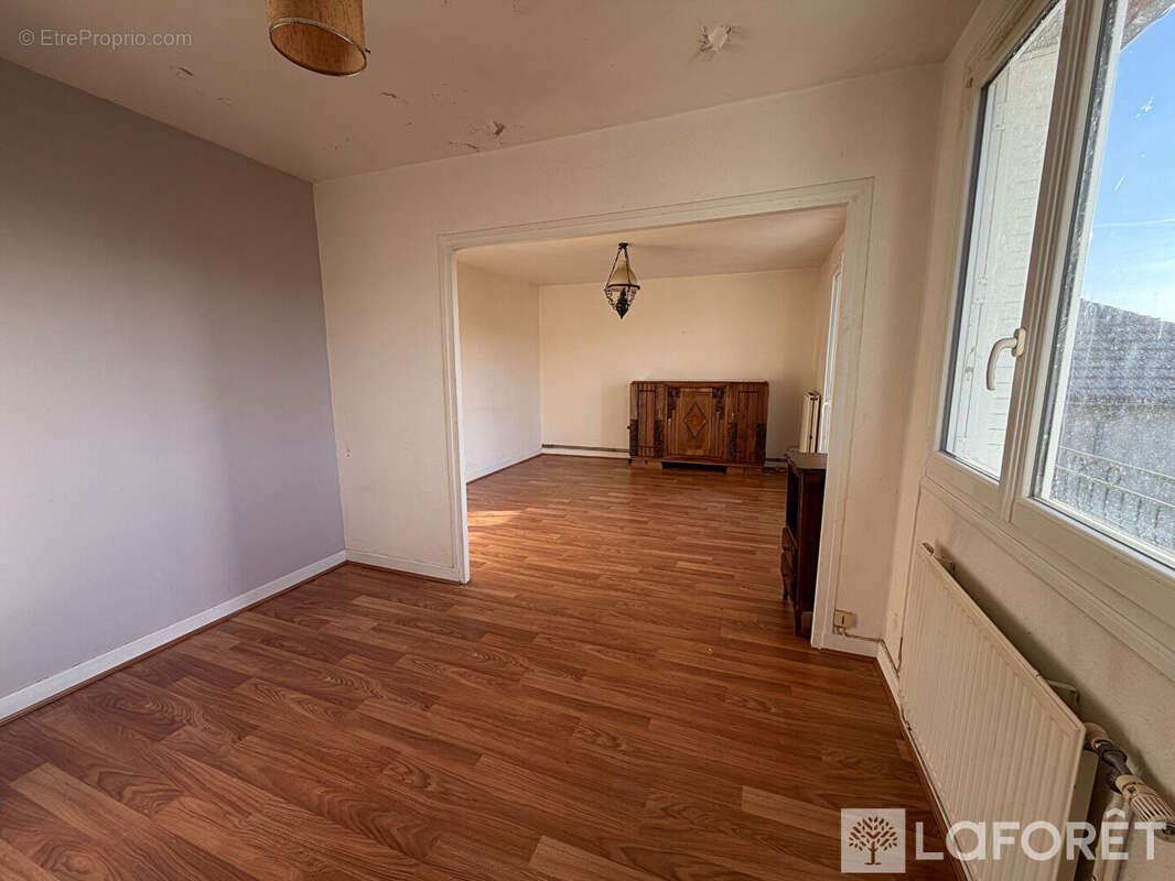Maison Allanche 4 pièce(s) 101 m2 - photo 5