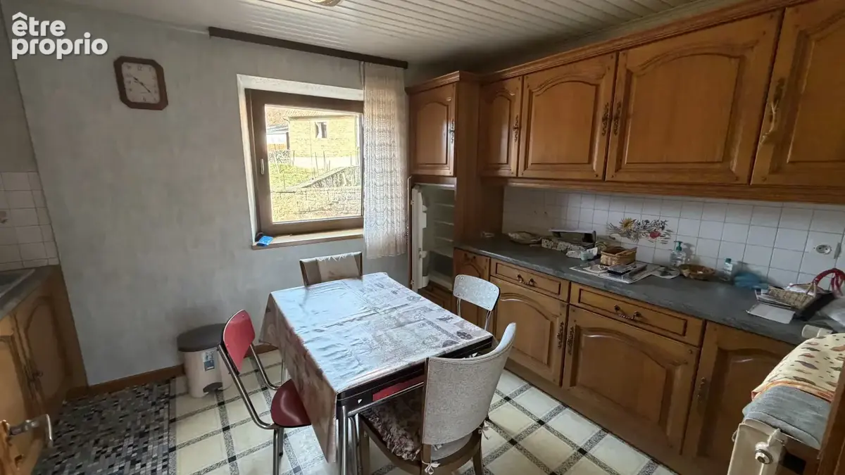 Maison familiale d'environ 140 m2 avec dépendances et grand jardin - photo 13