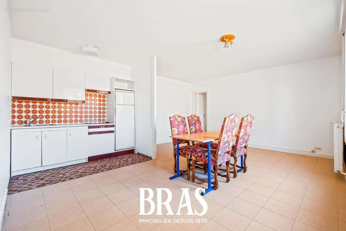 Appartement à LE POULIGUEN