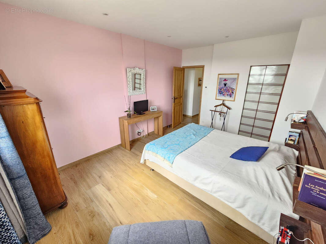 Maison à SAINT-JEANNET