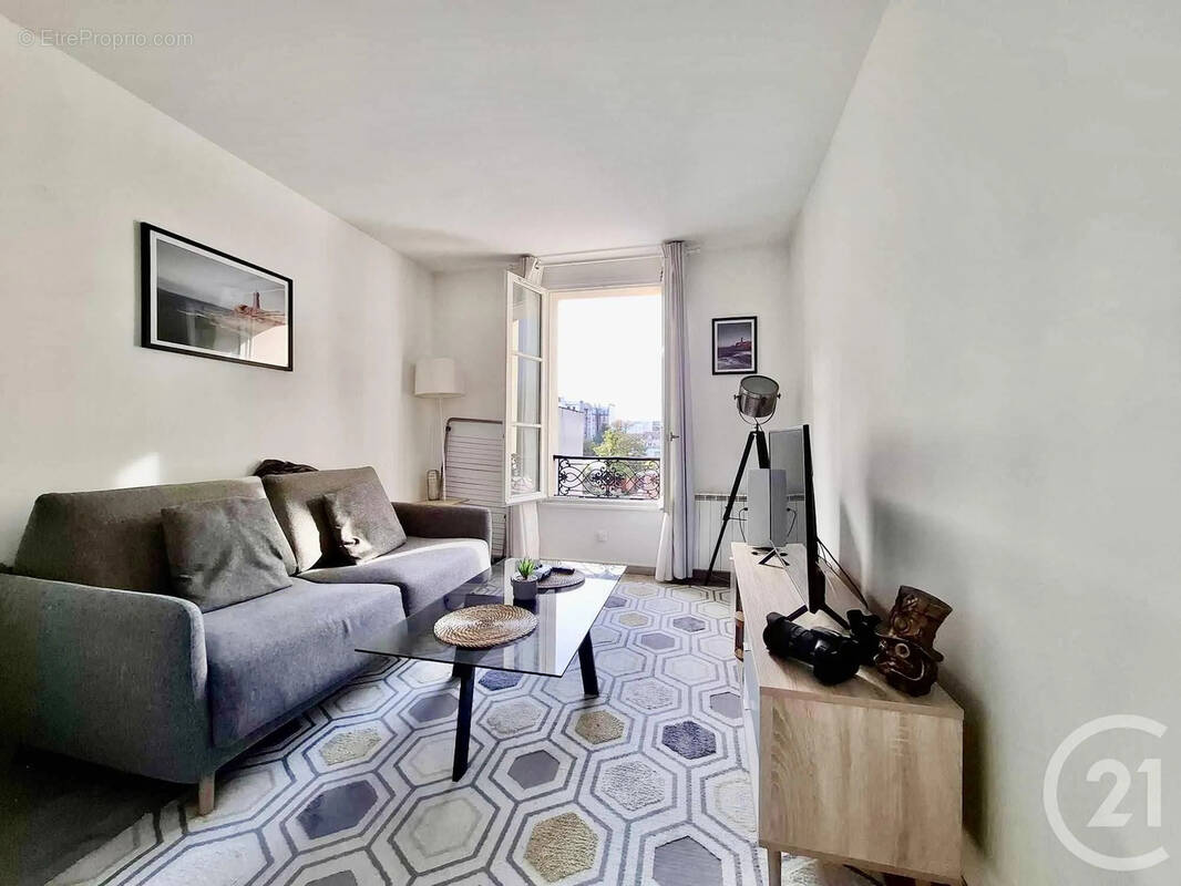 Appartement à CLICHY