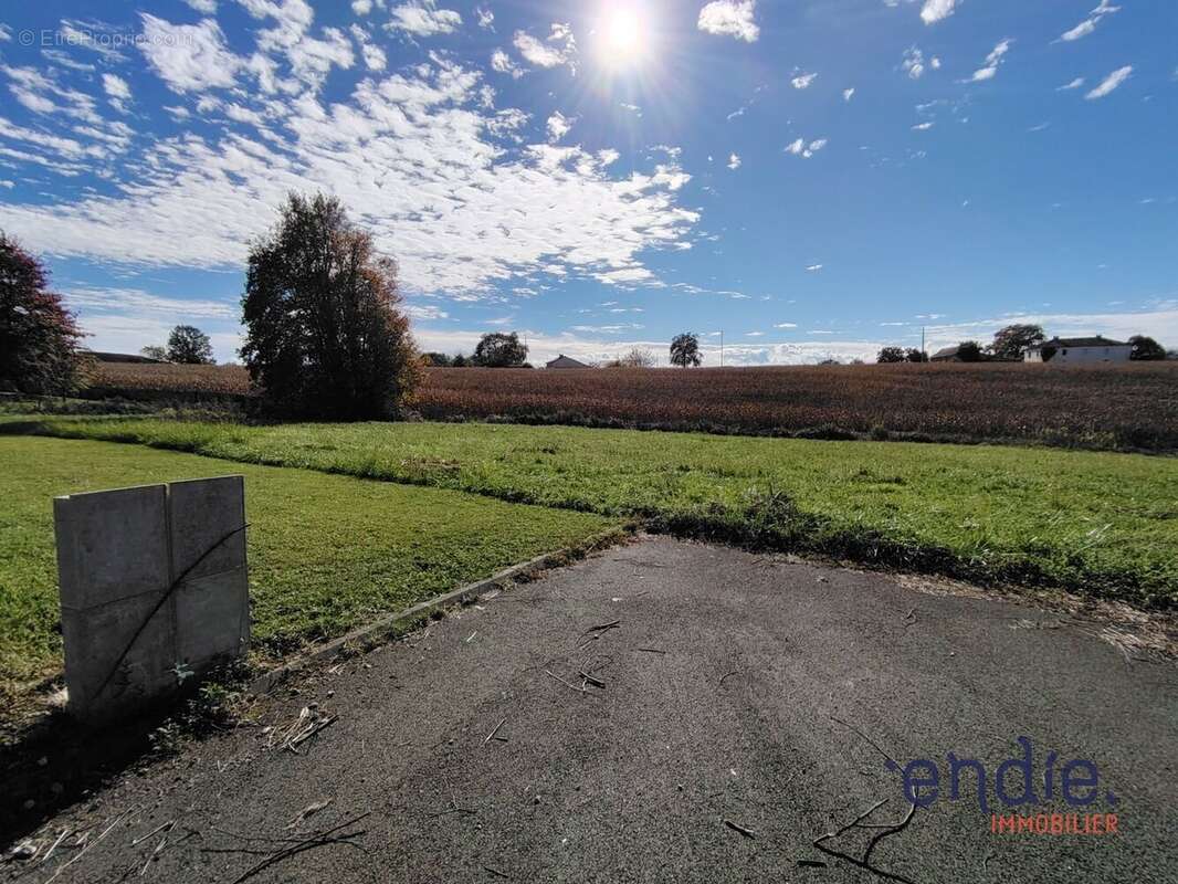 Terrain à POUDENX
