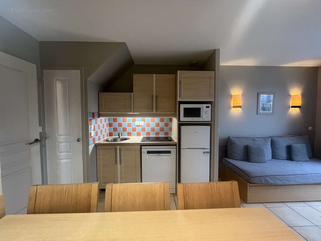 Appartement à PORT-EN-BESSIN-HUPPAIN
