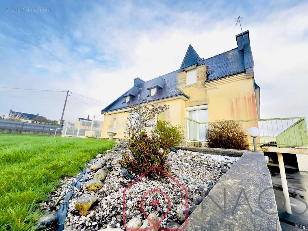 Maison à PONTIVY