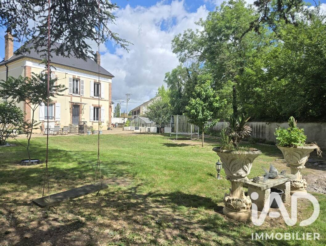 Photo 1 - Maison à MICHERY