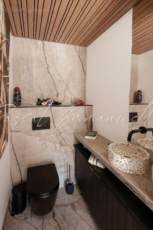 Appartement à MANDELIEU-LA-NAPOULE