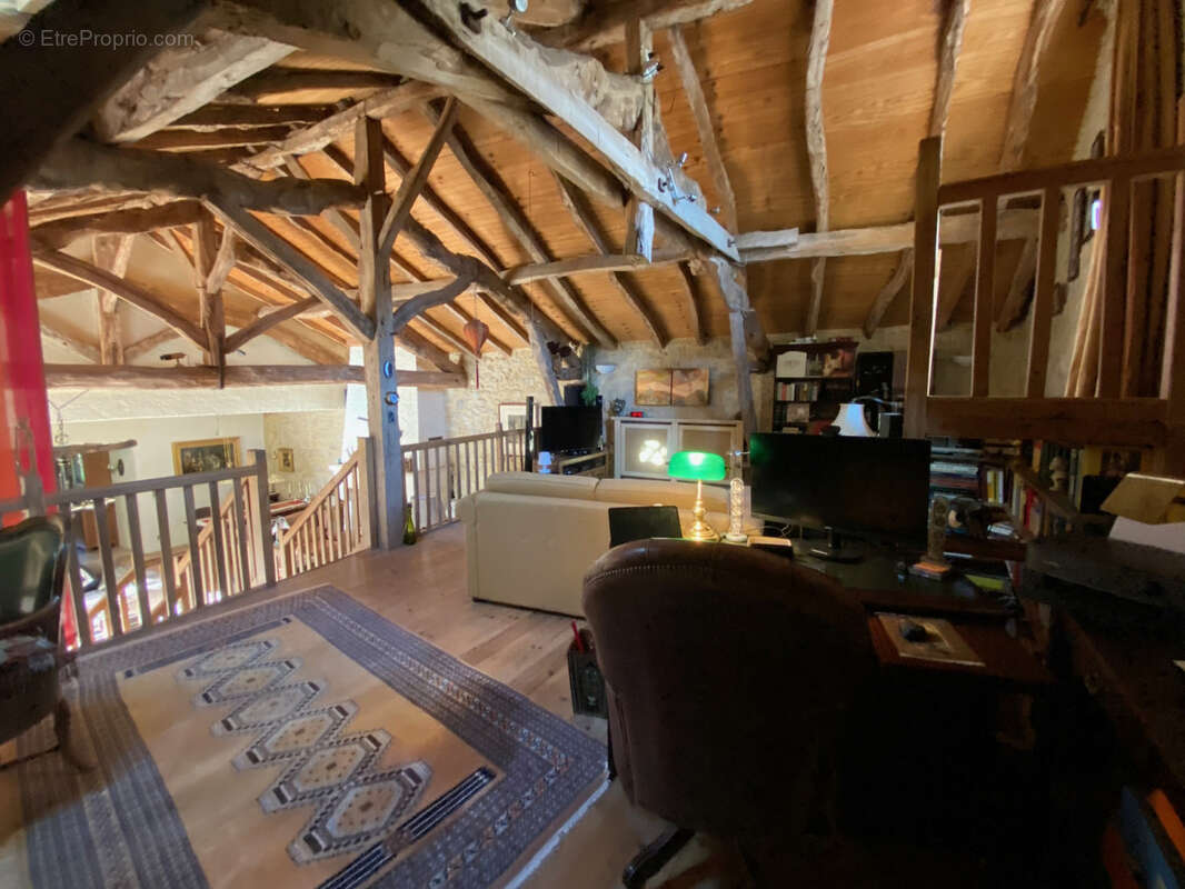 Maison à PESCADOIRES