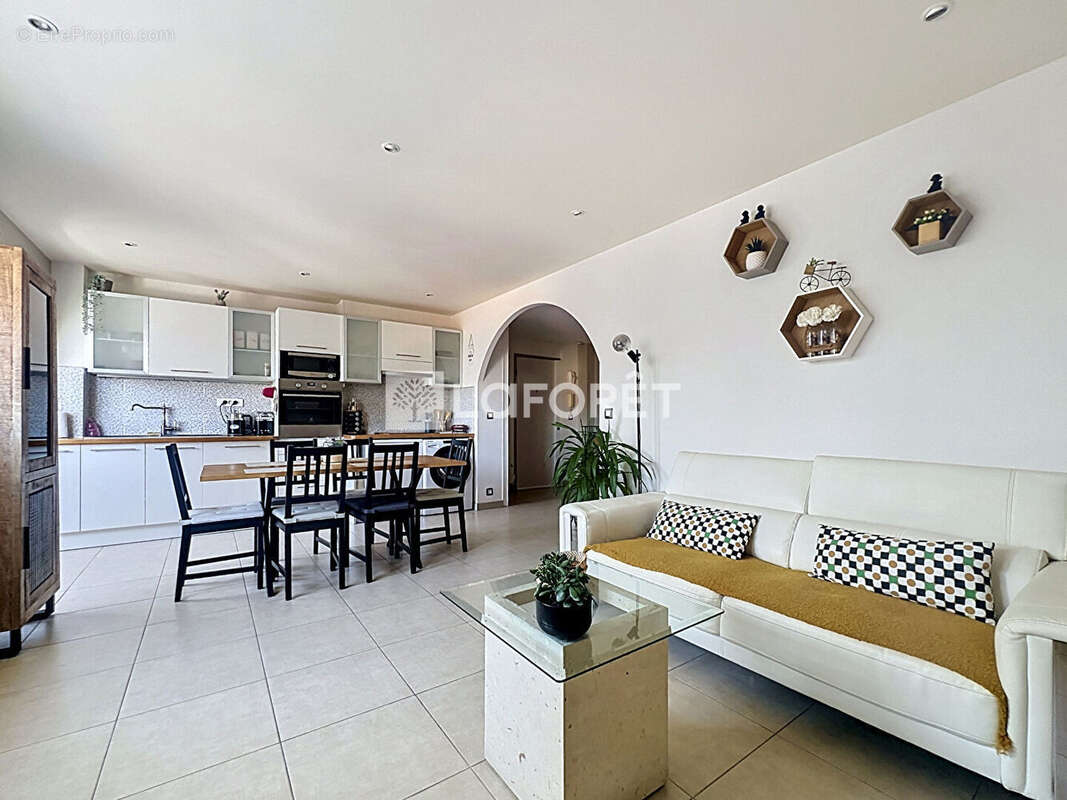 Appartement à CHAMPIGNY-SUR-MARNE