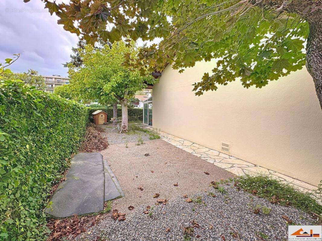 Maison à RAMONVILLE-SAINT-AGNE