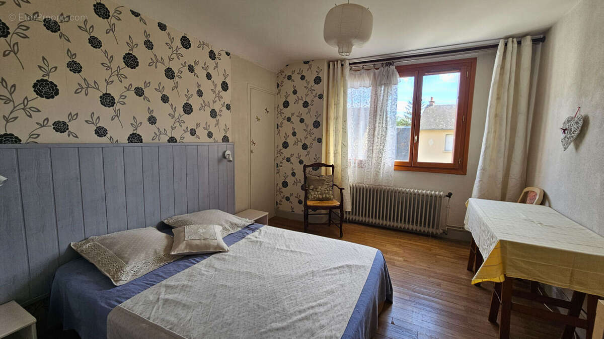Maison à SAINT-GENIEZ-D'OLT