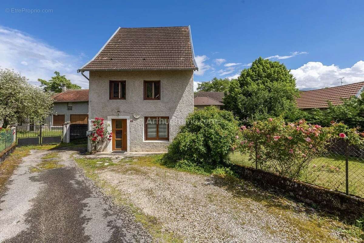 Maison à CREYS-MEPIEU