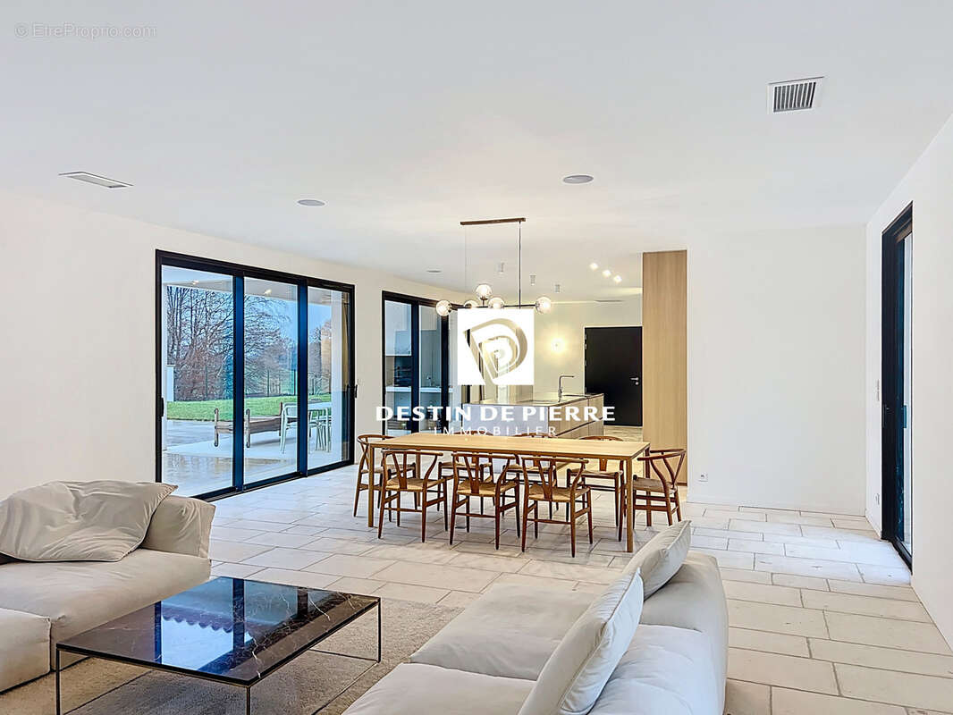 Maison à SAINT-MEXANT