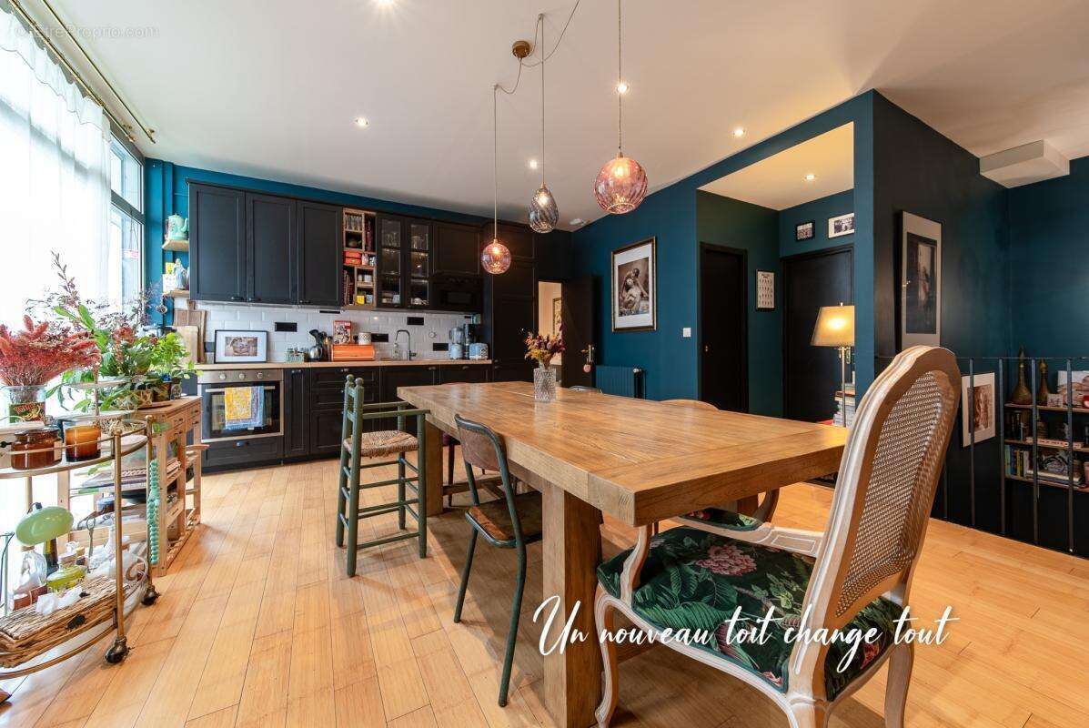 Appartement à PARIS-20E