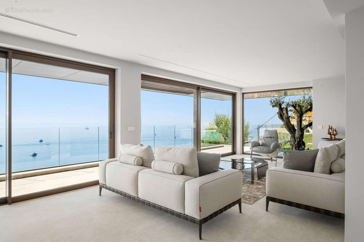 Maison à ROQUEBRUNE-CAP-MARTIN