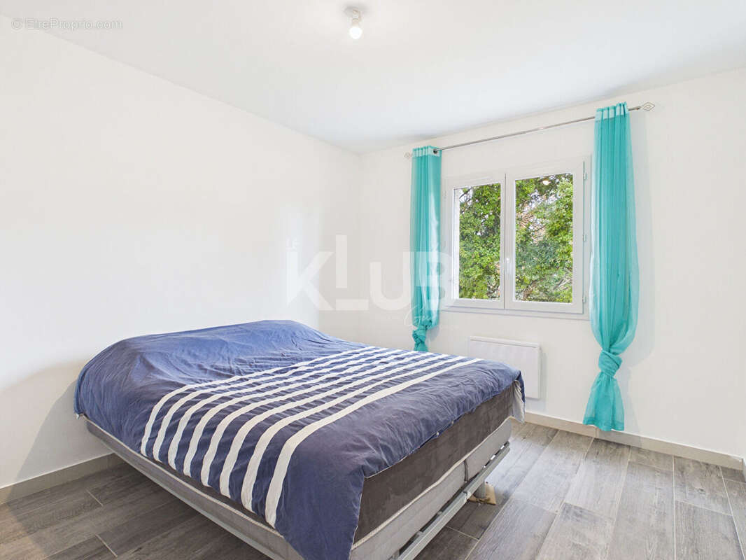 Maison à GINASSERVIS