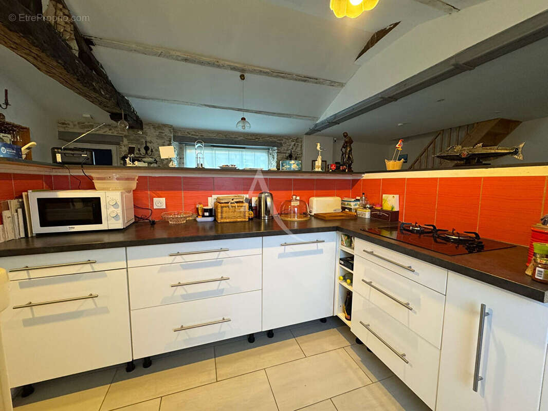 Maison à NOTRE-DAME-DE-RIEZ