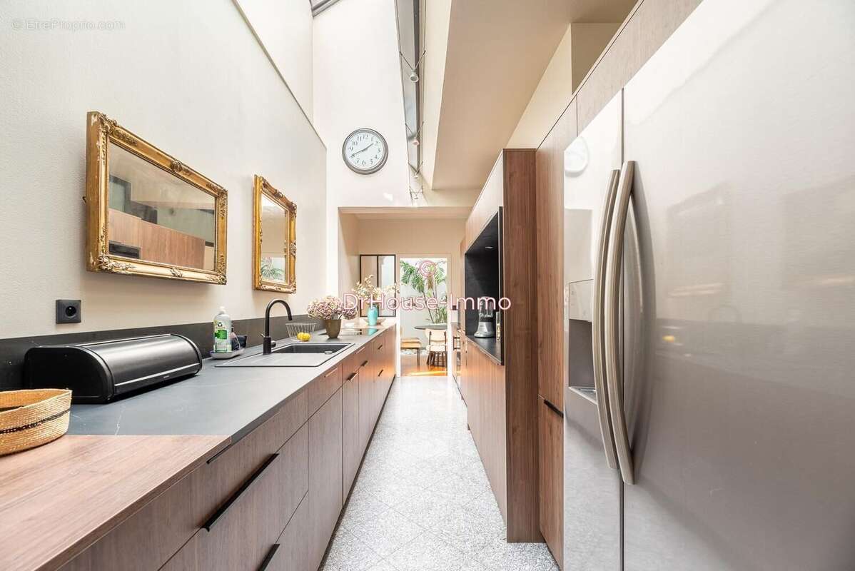 Maison 265 m² à Nantes  - photo 7