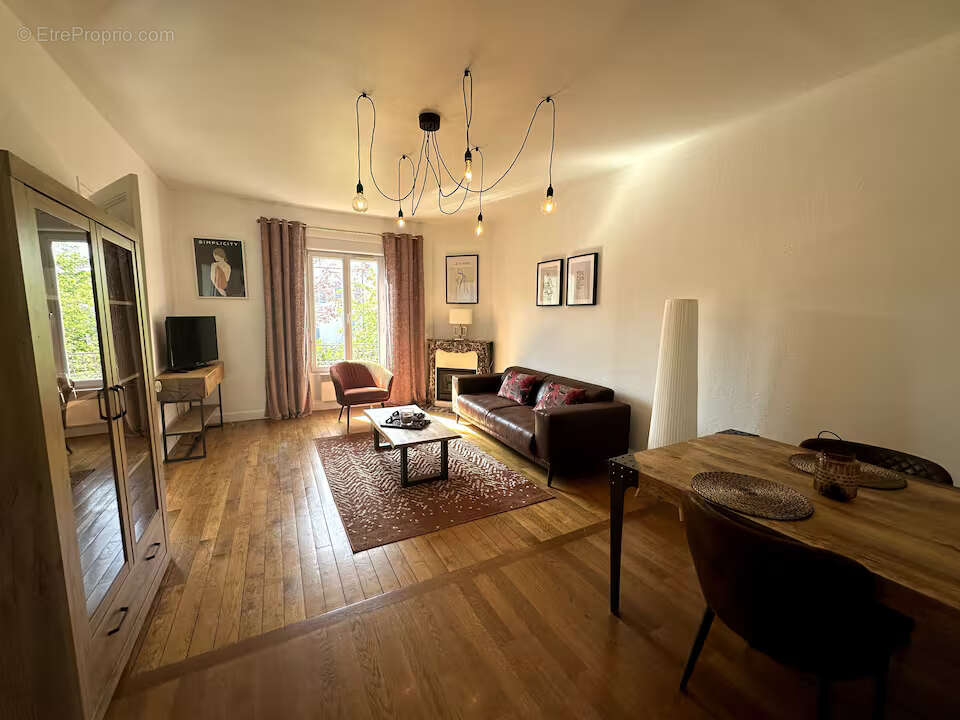 Appartement à COULOMMIERS