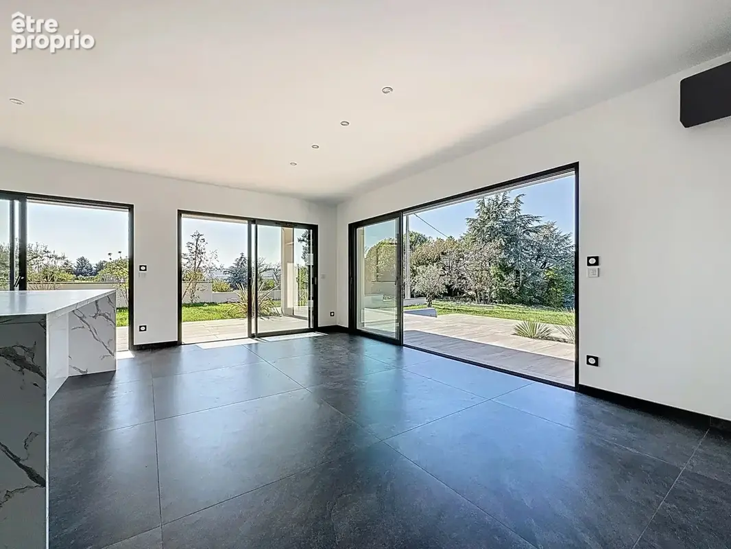 Maison contemporaine avec vue. - photo 6