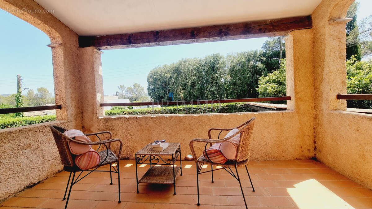 Villa provençale à Valescure, secteur les Golfs - photo 12
