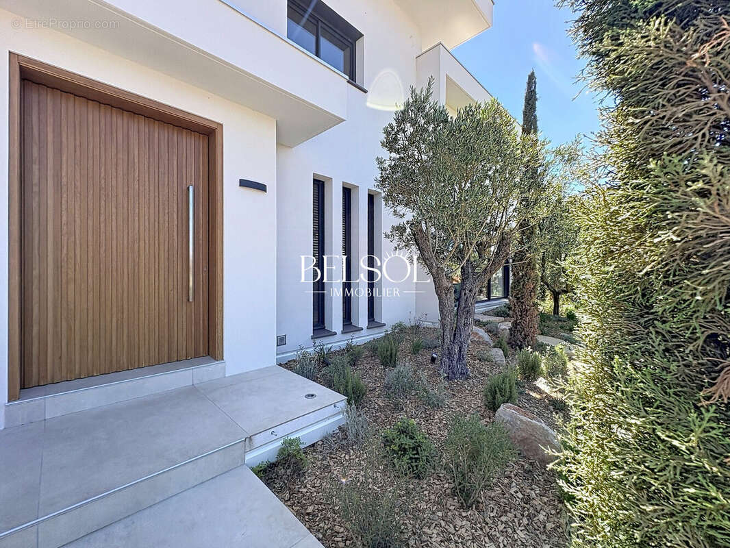 Maison 125 m² à Villelongue-De-La-Salanque  - photo 4
