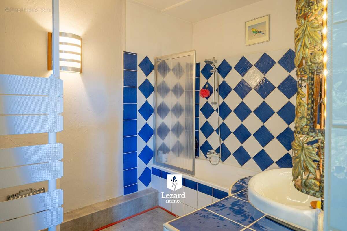 Maison à PAYRIN-AUGMONTEL