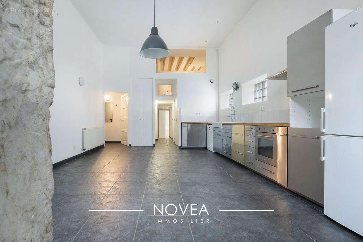 Appartement à LYON-6E