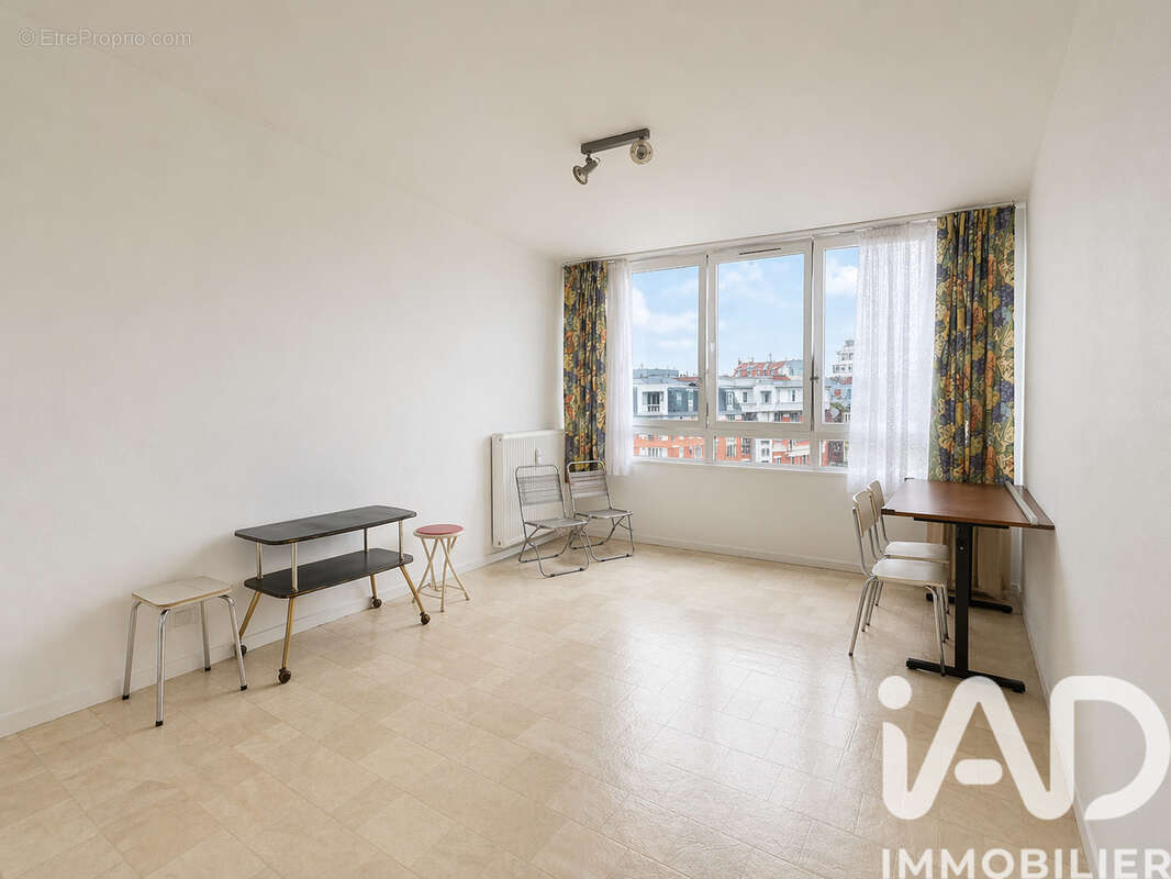 Photo 3 - Appartement à AUBERVILLIERS