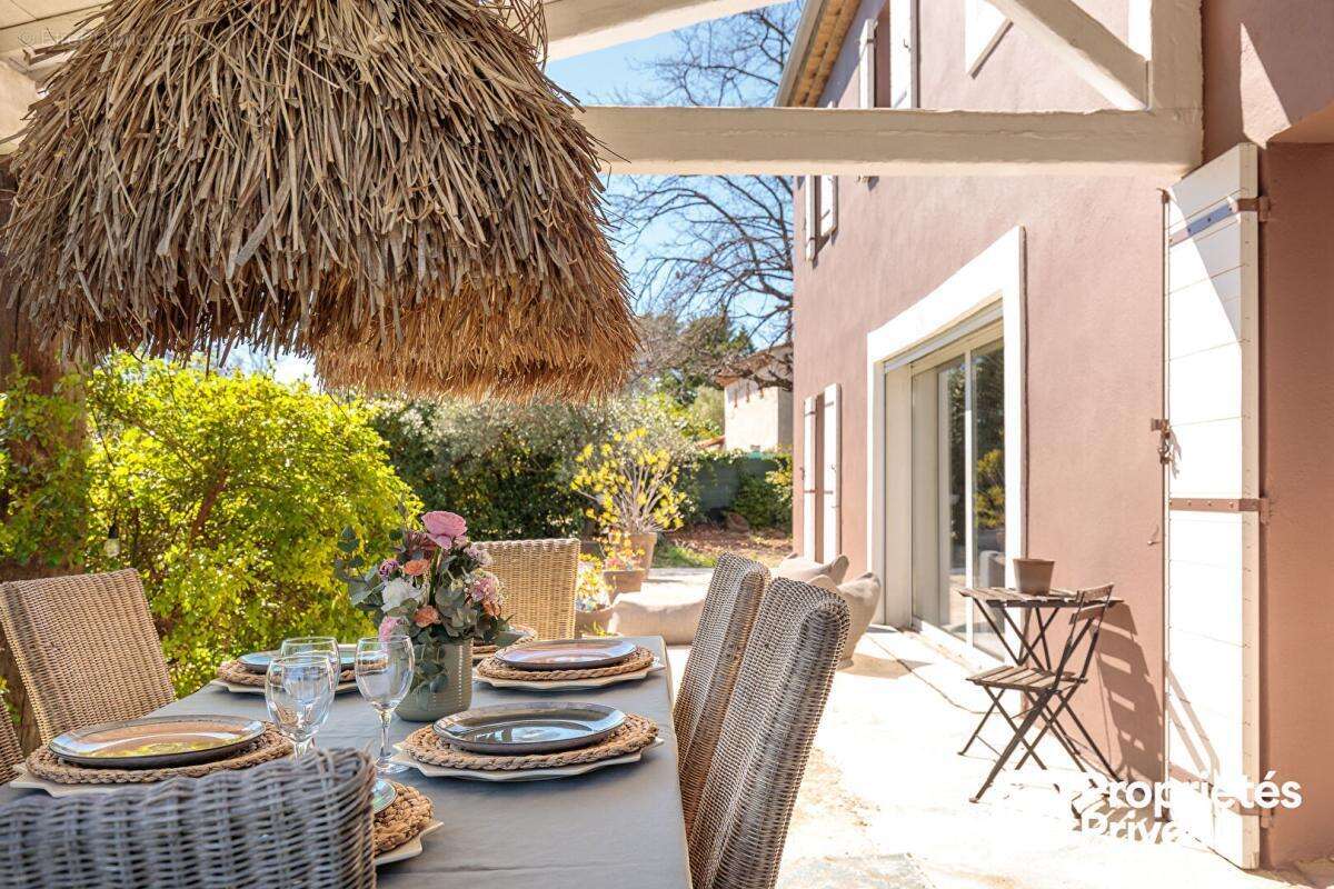 Maison à CALLIAN
