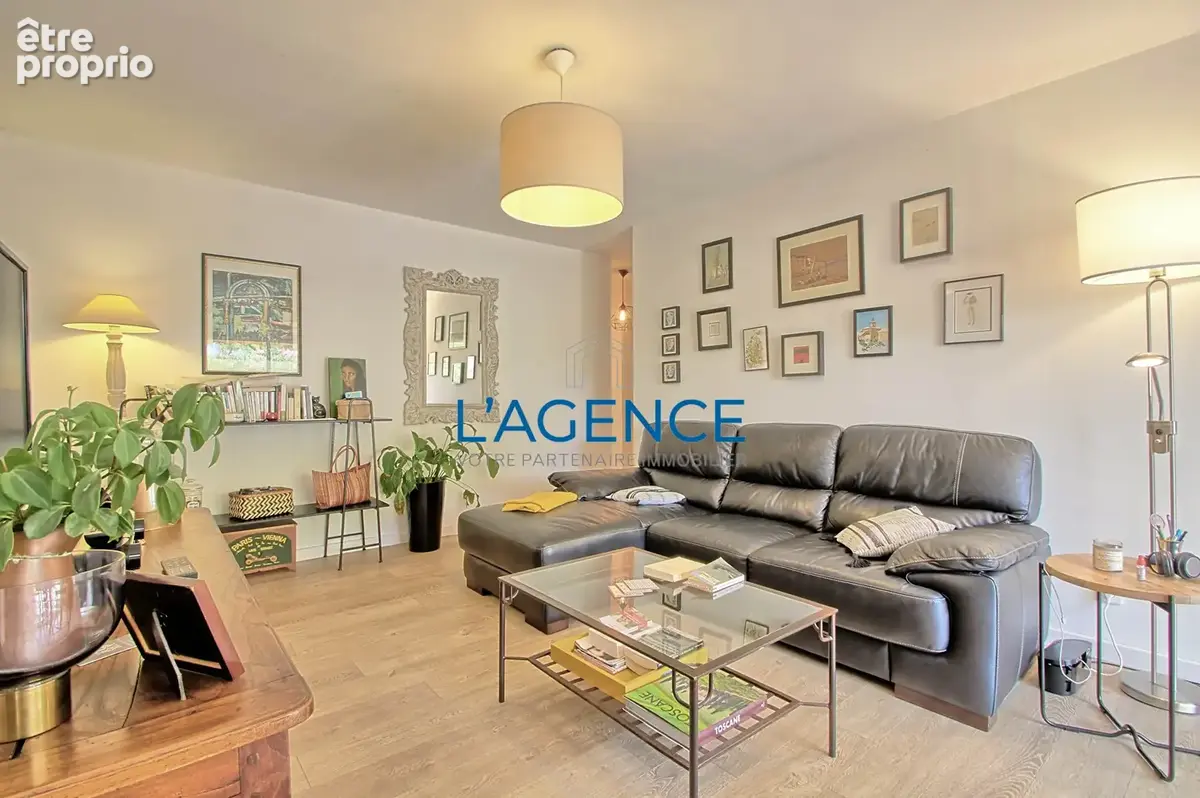 Hyères ouest  superbe T3 de 65m2 avec terrasse de 128m2 avec parking - photo 6