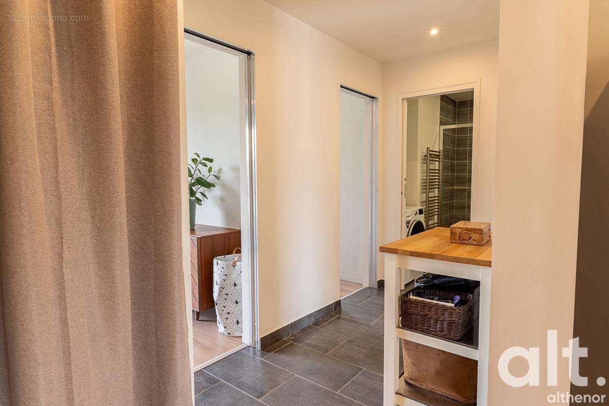 Appartement à Annecy — 3 chambres et traversant - photo 13