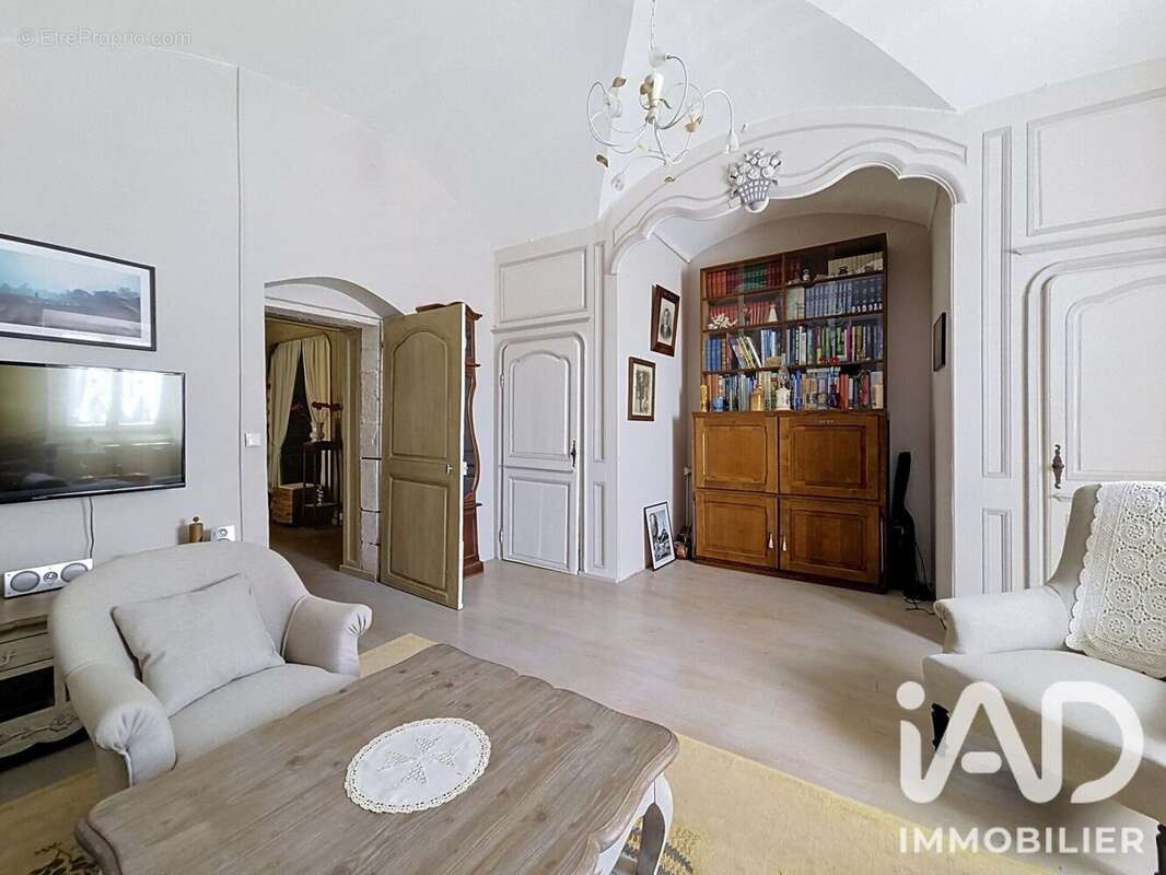 Maison 168 m² à Byans-Sur-Doubs  - photo 3
