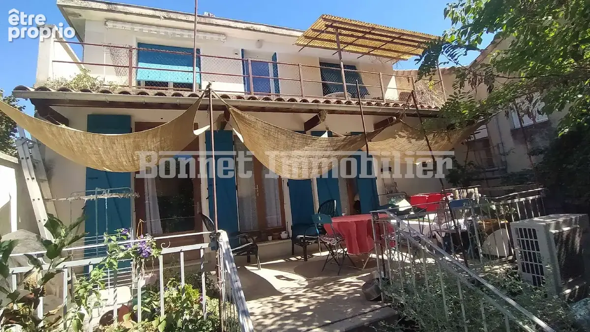 Grande maison avec jardin à proximité immédiate du centre. - photo 10