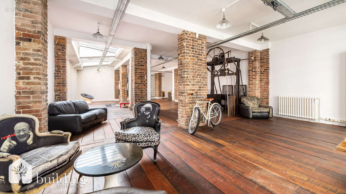 Paris 16ème - Place Victor Hugo- LOFT de 271 m² - photo 3
